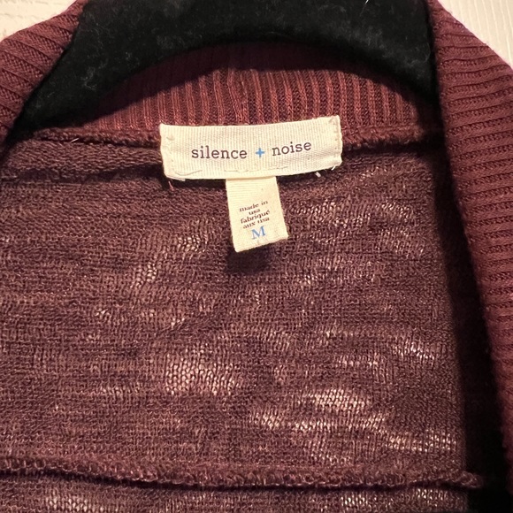 Burgundy Cardigan (lightweight) - Picture 4 of 4